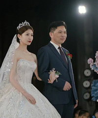 婚礼结束, 一生中最重要的两位男士