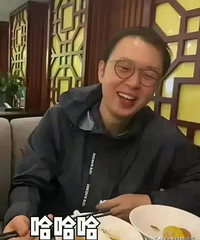 �ɱ���������������ȫ�ǹ�ͷ����5λ����Ů�ǣ������������