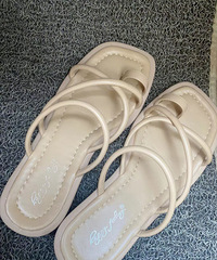 咱就是说,又好看又舒服又平价的凉拖