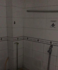 漏水是不是老房必经之劫?卫生间+厨房橱柜灶台局部改造开始