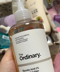 这瓶水值得所有油皮关注!肉眼可见的皮肤变细腻!