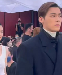 ����Prada���㣬�����ֳ�