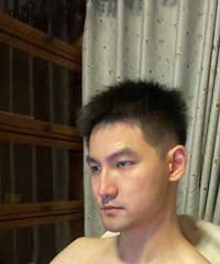 32岁187CM的在职研究生公务员征婚,希望对方85~95年
