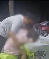 荆门一中学教师被指街头猥亵女子
