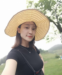 88年女儿5岁跟爸爸的小姐姐征婚,年收入20万左右