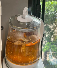 ����������Ƥ���䣬�ú��ֽ��������ղأ�