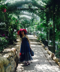 90��167CM����ʦ���飬�Ը����ԡ�ƽʱ������ױ