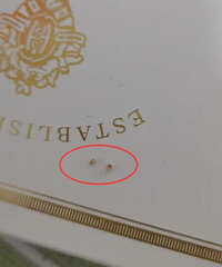 脸上经常能挤出来这种颗粒,到底是什么呢?