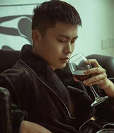 92年183CM小哥征婚,从事民航工作