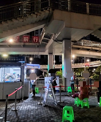 见证:四点钟起来做核酸