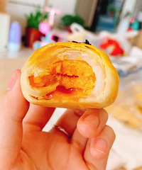 这家蛋黄酥挺好吃的,晒个图!跟团价真的好划算