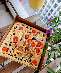 һ������С���ͱ���أ�ɹɹ��������ʳ��������ʳ