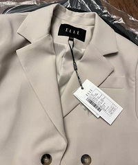 Elle的衣服质感真的绝了!风衣小西装,秋天安排上