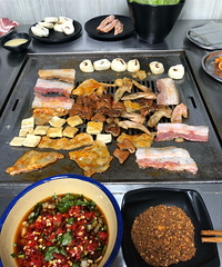 ��ҹ���С����һ�α�һ�κóԣ��˾�����50��ֵ