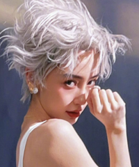 ��ӱ��ɫ�̷���˧���ã�˺��Ů