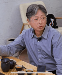 “你的父母,有多怕打扰你?”