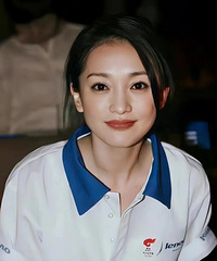 Ů�����ӵ�����������Ǿ����أ�