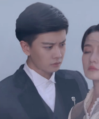 糟糕,他的演技终究是暴露了