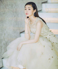 ����ĺ�ͷ��������۴���û���˾���ЩŮ�Ǿ͡���¶����