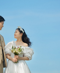 金夫人造“新”计划第七期浪漫治愈的草坪婚纱照