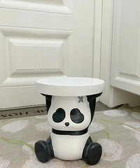 ��è��Ь�ʣ���ռ�ط���ͦ���㣬�ÿɰ���