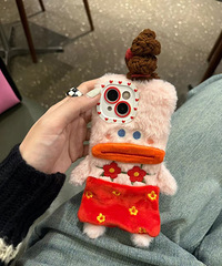 今天也是纠结发型的一天,新买的手机壳太好耍了