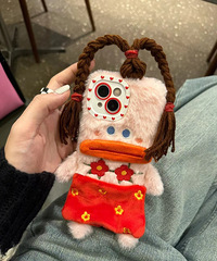 今天也是纠结发型的一天,新买的手机壳太好耍了