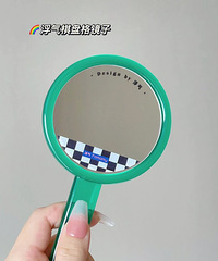 跟你们分享一下,我的手持镜小可爱们!