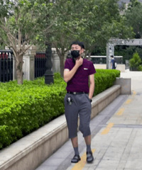 过了20岁,就不要穿得像个孩子了