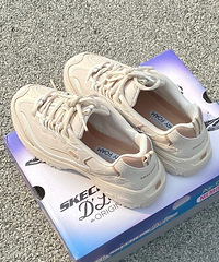 �����ֵ�˹�����ϵ�Ь������ϸ���Խ�С���Һ޲������촩