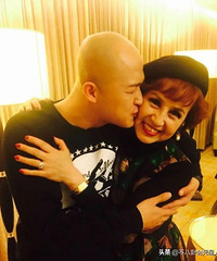 ����Ѫ��������ֵ�಻�ȶ�����������ӳ��У�������Ҳ�Ƕ����Ѫ