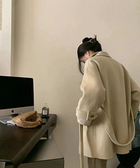 这个版型真的无敌了,上身真的巨好看的双面呢大衣