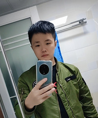 31岁170CM年入50万的哥子征婚,希望对方93年及以后