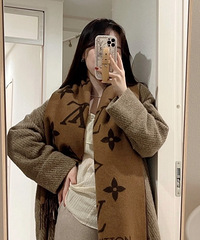 LV����Χ���ɿ�����ɫ��Ҳ̫̫̫�ʺ��ﶬ�˰ɣ�