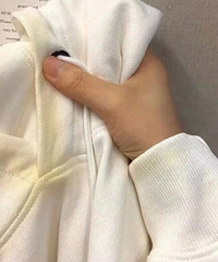 白衣服都是季抛吗?大家用什么洗白衣服?白卫衣又双叒发黄了