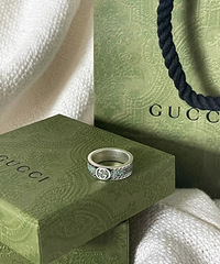 Gucci绿珐琅戒指,等了6个月