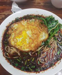 �����������С��50ǿ����˭�ң�