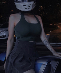 90年165CM有个女儿的主播小姐姐征婚,希望对方比我高