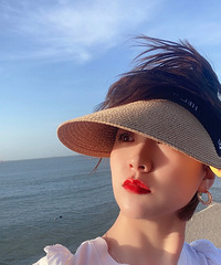 һ���˳Է����е�������ͣͣ�������󺣵�����