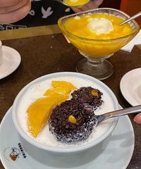 ����Ҿ��������������ڵĸ�ʽ��Ʒ�ˣ��óԻ�����