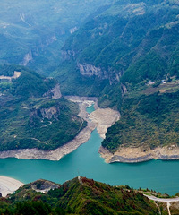 ���⽥Ũ���ϴ�ͷ�������ݣ�����������һ�����л���������羰