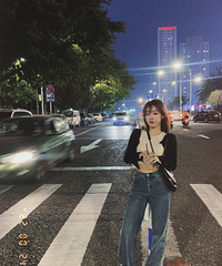 我不允许你还没有万能辣妹短短小开衫