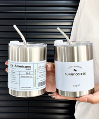 这个咖啡杯也太太高级了吧!保温保冷都很好