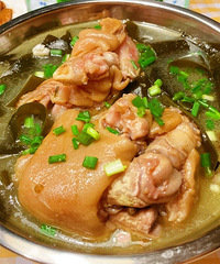 ���ֶ����������ˣ������Ǻ����㻨��