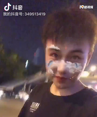 95年173CM不抽烟不喝酒的小哥征婚,希望对方93~97年