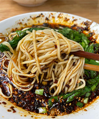 �򿨽��賧С��һ��С���