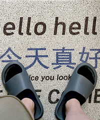 西宸原著92平毕业,省去了买床的钱,直接地台当床用,好看实用