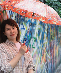 85年155CM的中学女教师征婚,和11岁女儿住在一起