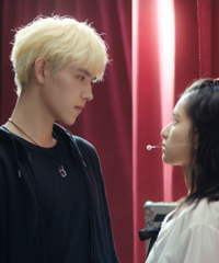 ��ɪ�¾��ྣ�һͷ����Ʀ��˧