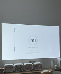 ˫ʮһ���ֵ�ͶӰ�ǣ�����ĵ���ͻȻ�Ͳ����ˡ�